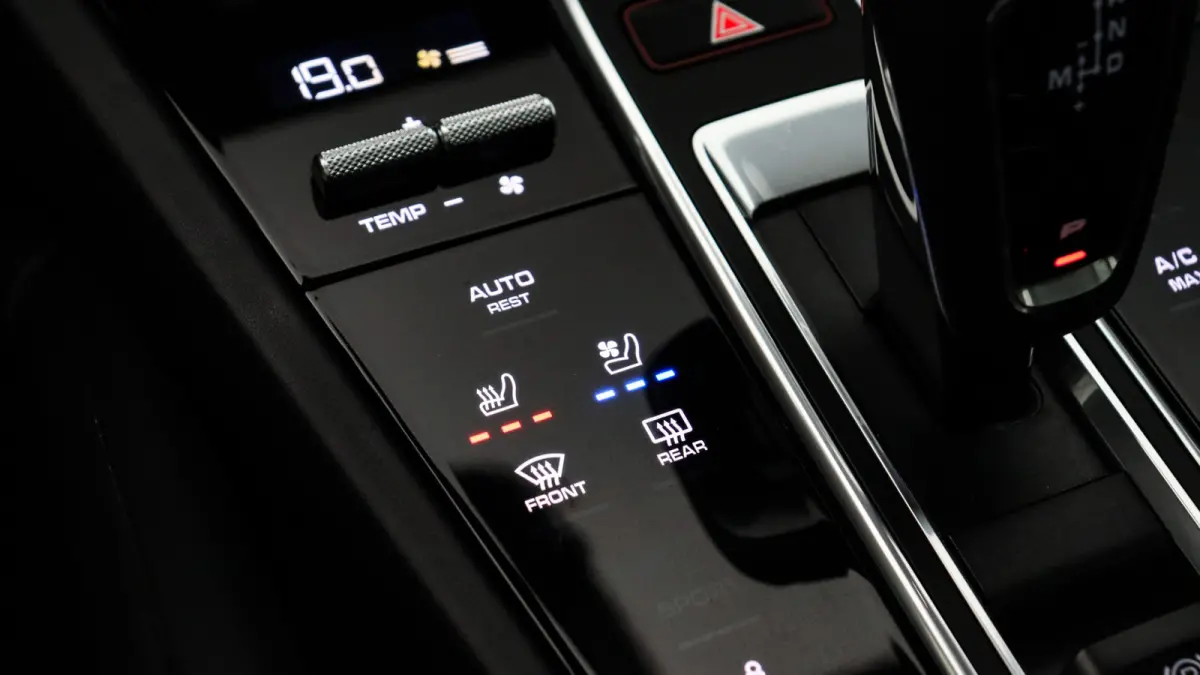 2.9 S SportDesign | Burmester 3D | Stoelventilatie | PSCB | Head-up | Soft-Close | InnoDrive | LED Matrix | Trekhaak | Achterasbesturing