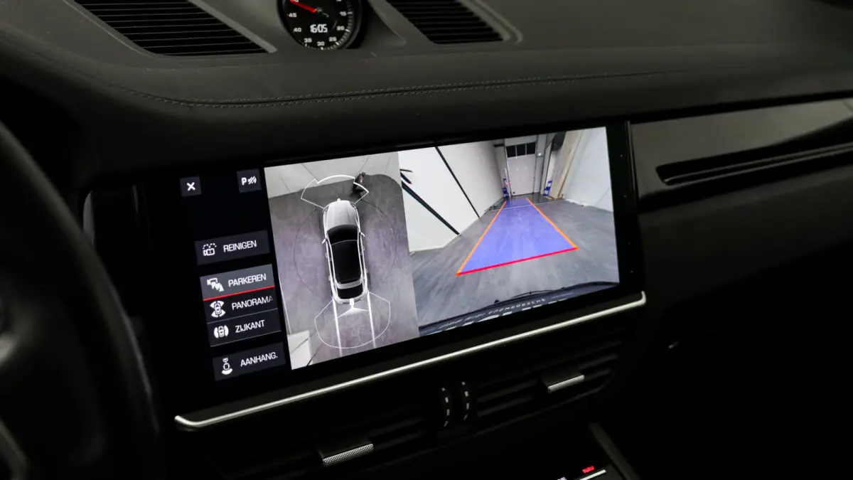 2.9 S SportDesign | Burmester 3D | Stoelventilatie | PSCB | Head-up | Soft-Close | InnoDrive | LED Matrix | Trekhaak | Achterasbesturing