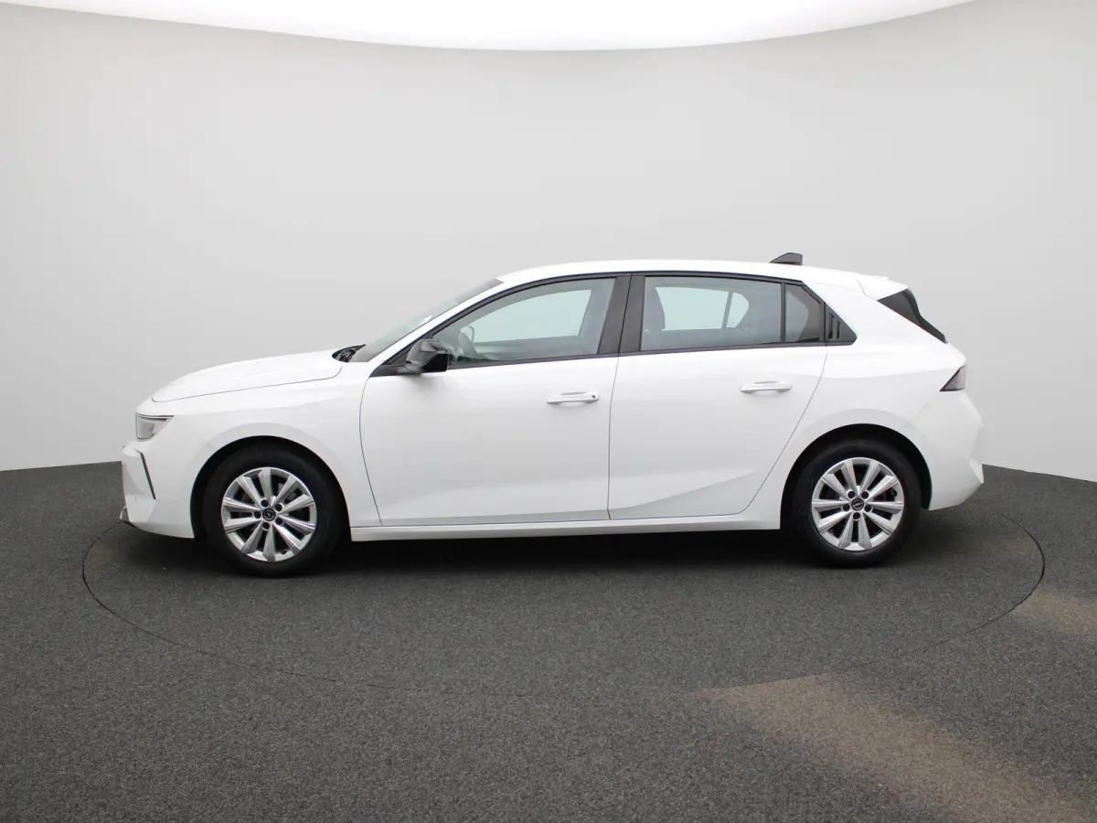 1.2 Turbo 81kW S/S Edition | ACHTERUITRIJCAMERA | NAVIGATIE | APPLE CARPLAY | CRUISE CONTROL | CLIMATE CONTROL | DIGITAL COCKPIT | LED VERLICHTING | DAB RADIO | MULTIFUNCTIONEEL STUURWIEL |
