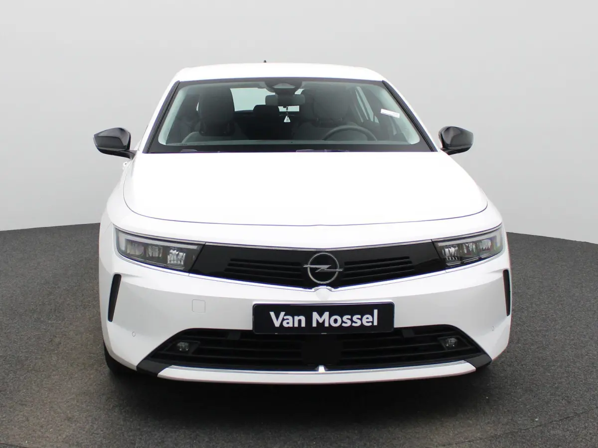 1.2 Turbo 81kW S/S Edition | ACHTERUITRIJCAMERA | NAVIGATIE | APPLE CARPLAY | CRUISE CONTROL | CLIMATE CONTROL | DIGITAL COCKPIT | LED VERLICHTING | DAB RADIO | MULTIFUNCTIONEEL STUURWIEL |