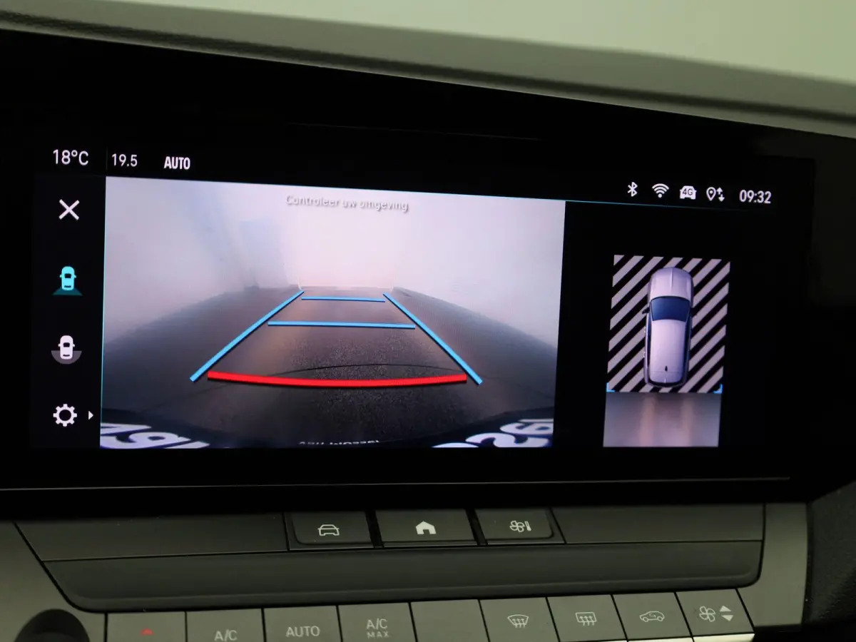 1.2 Turbo 81kW S/S Edition | ACHTERUITRIJCAMERA | NAVIGATIE | APPLE CARPLAY | CRUISE CONTROL | CLIMATE CONTROL | DIGITAL COCKPIT | LED VERLICHTING | DAB RADIO | MULTIFUNCTIONEEL STUURWIEL |