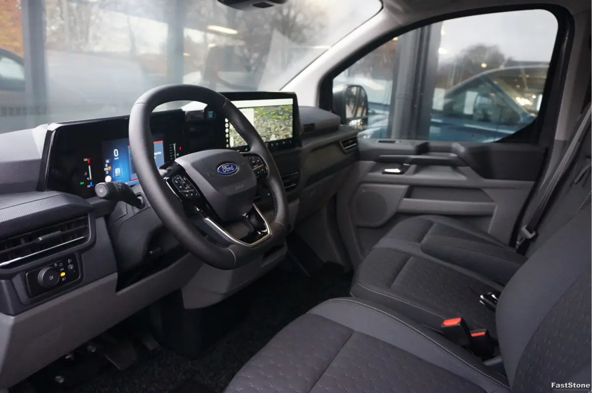 320L 2.5 PHEV Hybride 233PK Limited PRIJS INCL. BPM !! 13" Navi, Adap. Cruise, Camera, 17" LM, Trekhaak!! NR. HYB005
