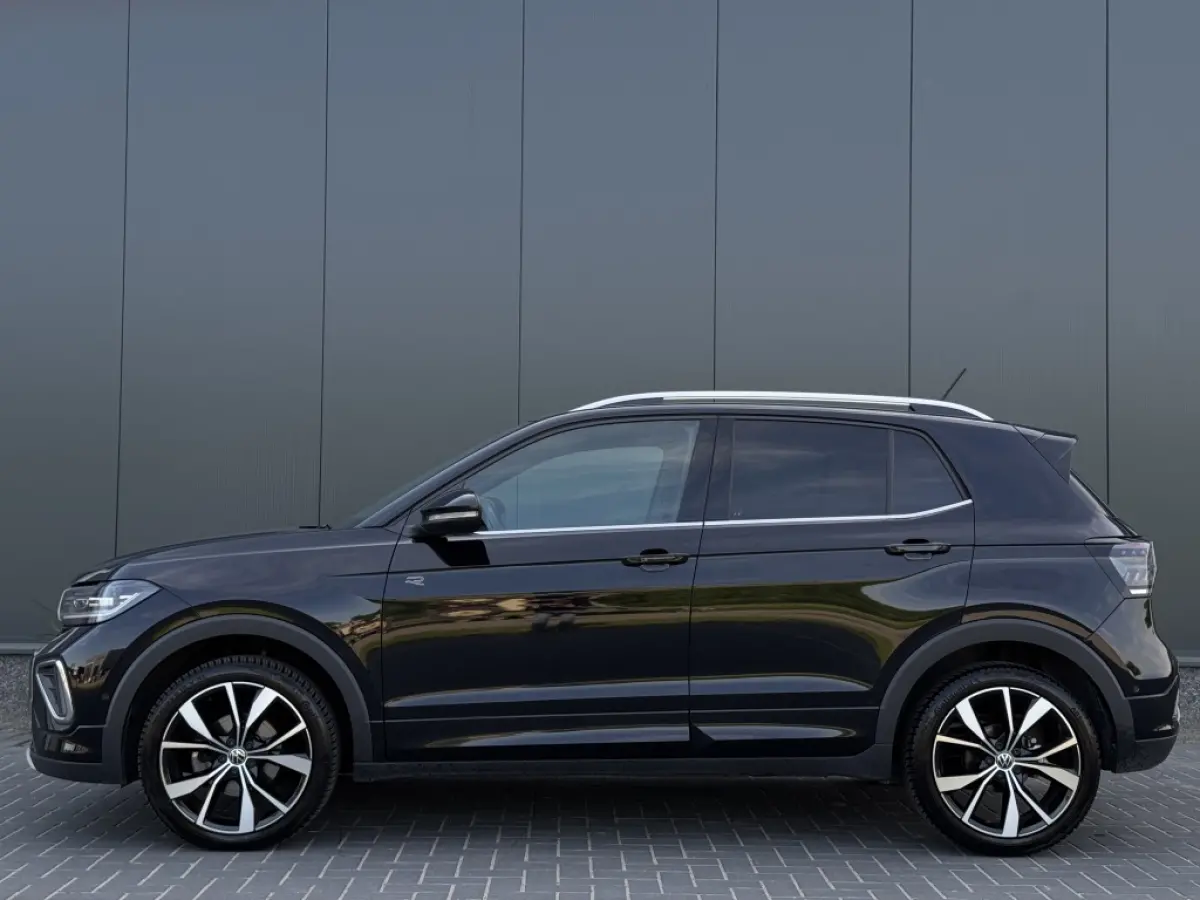 1.5 TSI R-Line 2024 IQ LIGHT NAVI CAMERA CLIMATE SPORTVELGEN