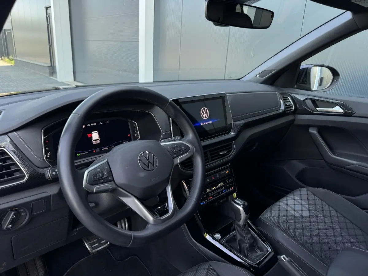 1.5 TSI R-Line 2024 IQ LIGHT NAVI CAMERA CLIMATE SPORTVELGEN