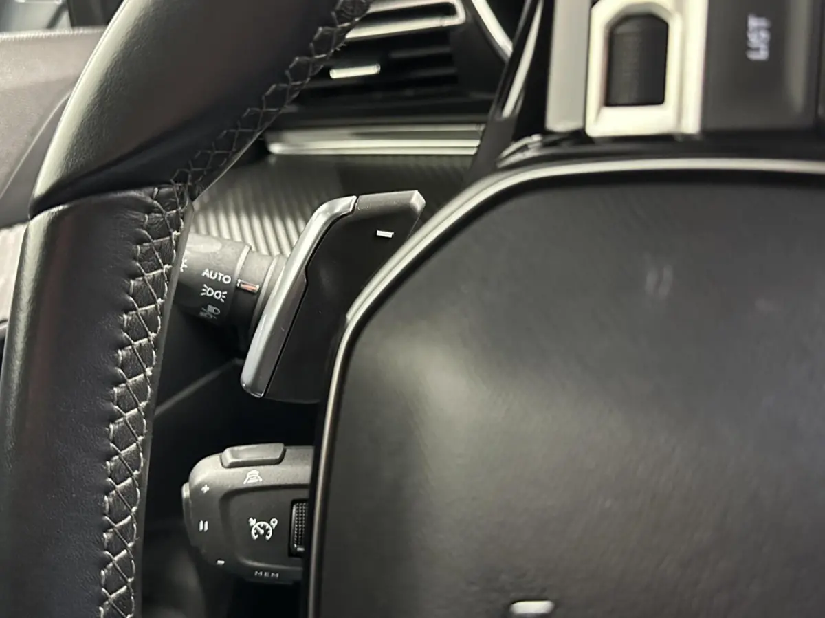 1.2 PureTech Allure Pack Business CAMERA ECC ADAP CRUISE CARPLAY.