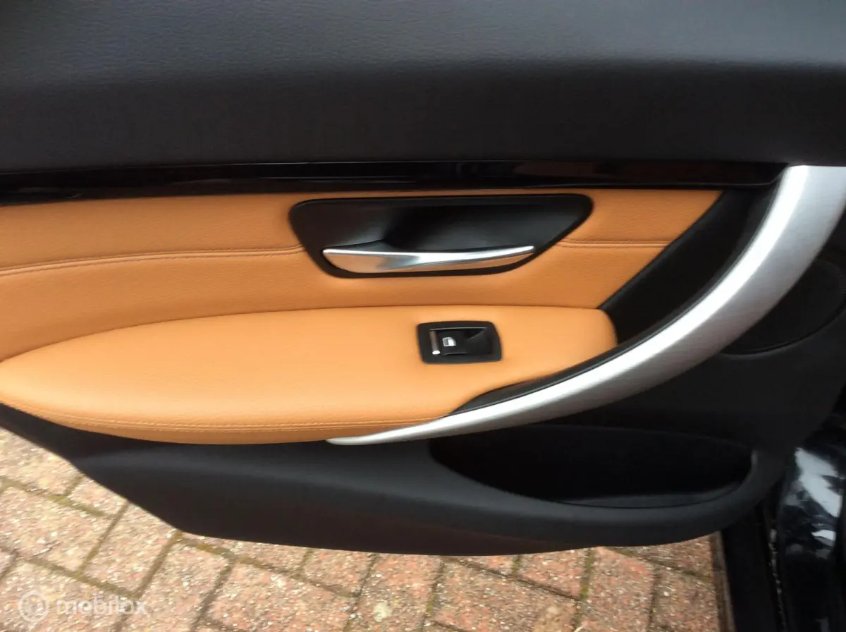 318i Luxury Edition Nav St Verw Trekh Nap