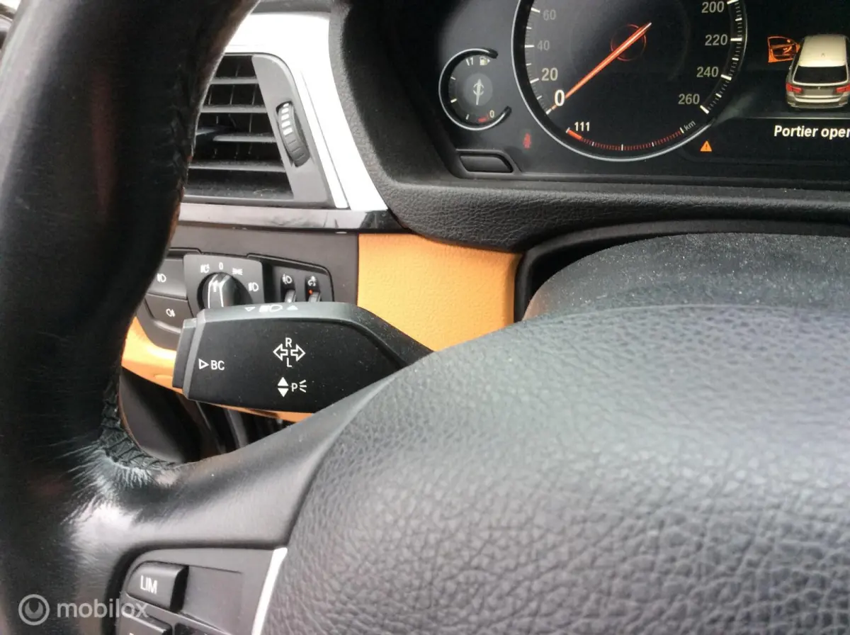318i Luxury Edition Nav St Verw Trekh Nap