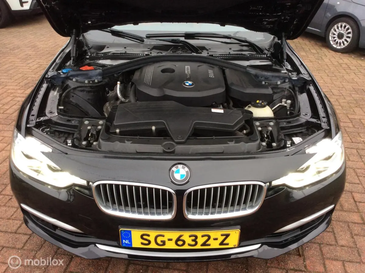 318i Luxury Edition Nav St Verw Trekh Nap
