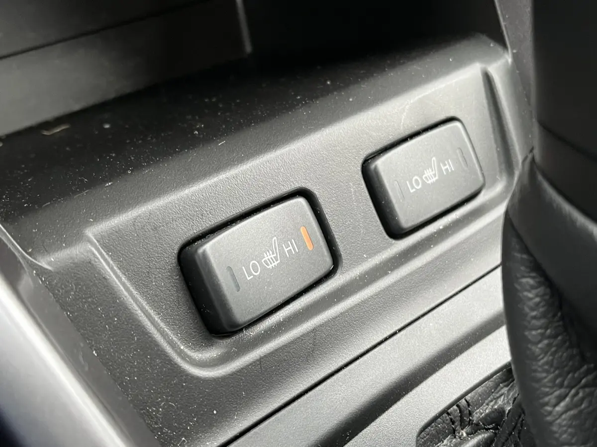 1.5 Hybrid Select Automaat | Facelift | Adaptive Cruise | Draadloze Apple Carplay | Stoelverwarming |