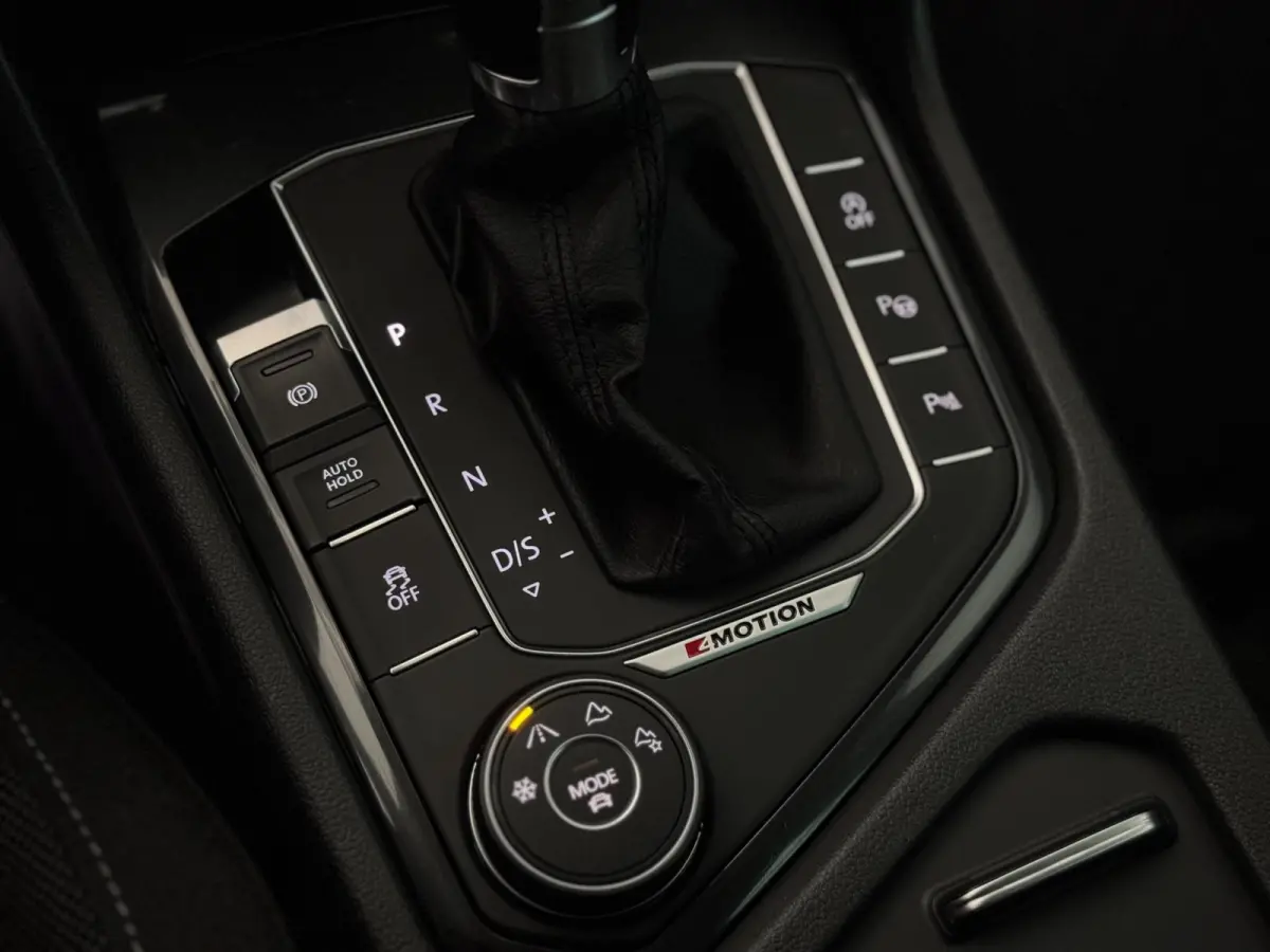 2.0 TDI 4Motion R-LINE | 190PK | VIRTUAL | TREKHAAK | CAMERA
