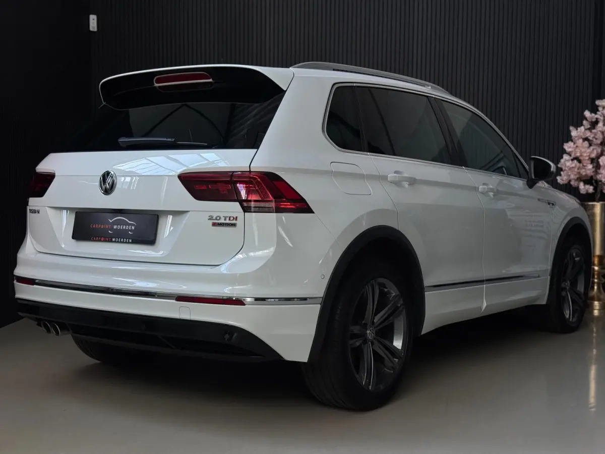 2.0 TDI 4Motion R-LINE | 190PK | VIRTUAL | TREKHAAK | CAMERA