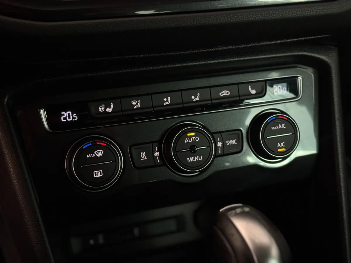 2.0 TDI 4Motion R-LINE | 190PK | VIRTUAL | TREKHAAK | CAMERA