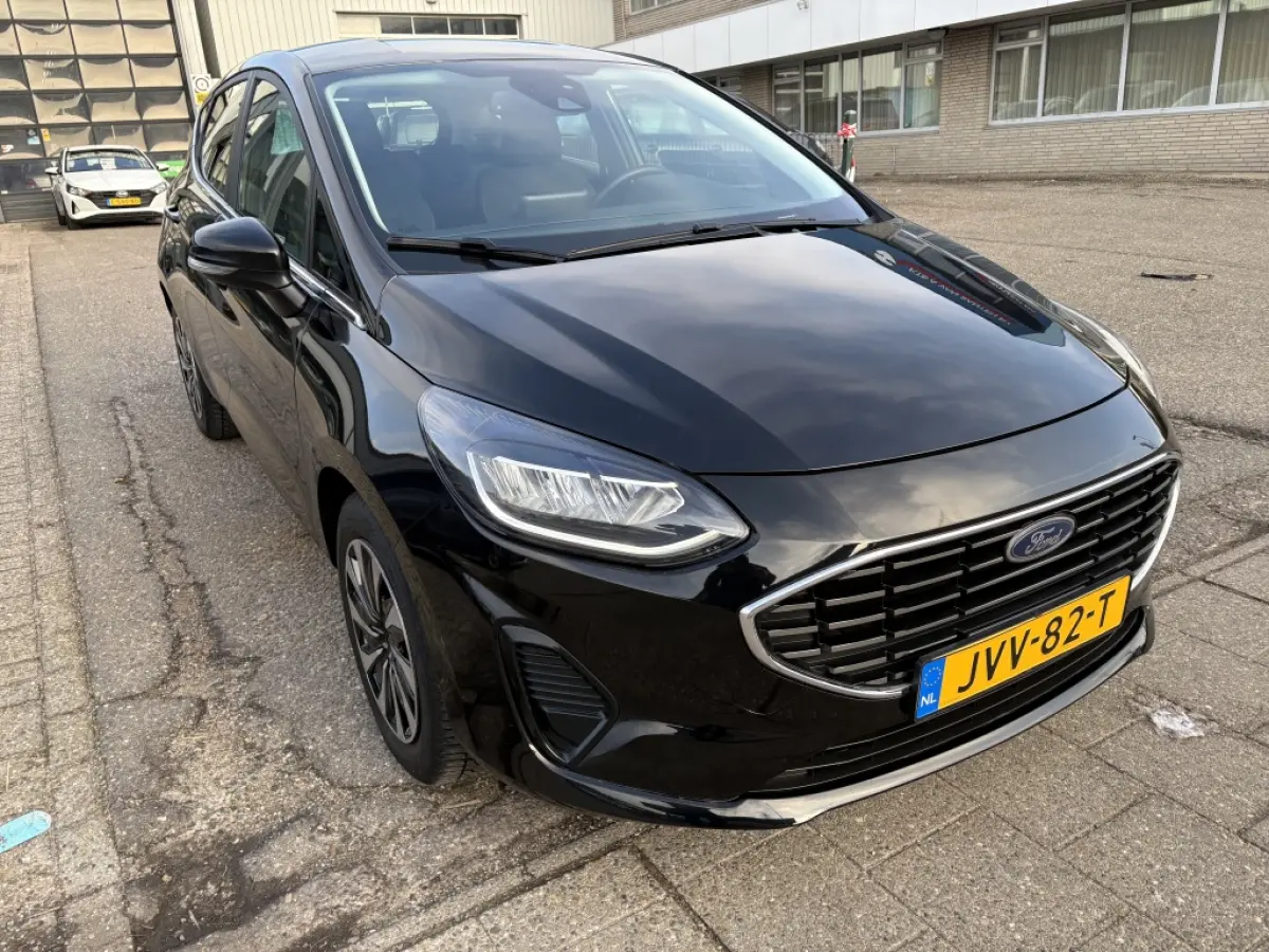 1.0 EcoBoost Hybrid Titanium