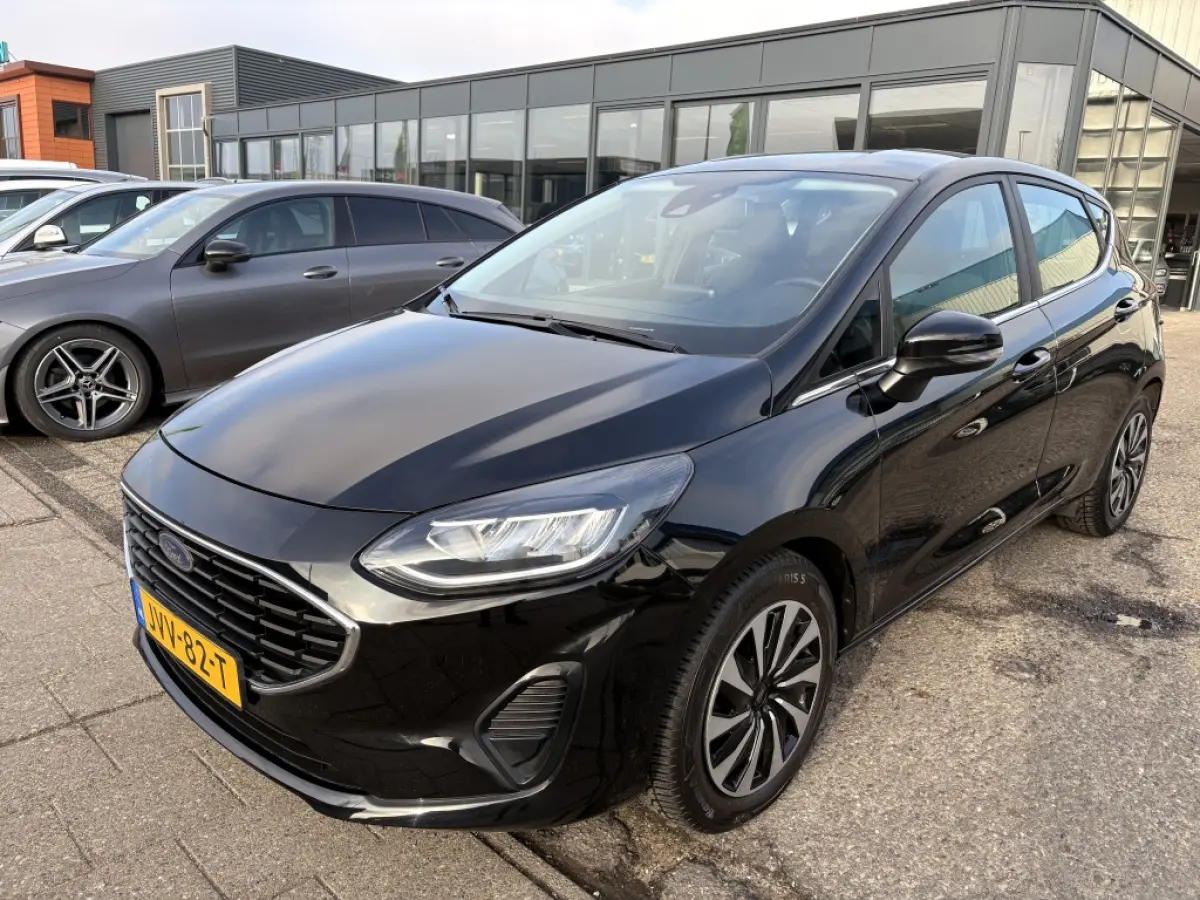 1.0 EcoBoost Hybrid Titanium
