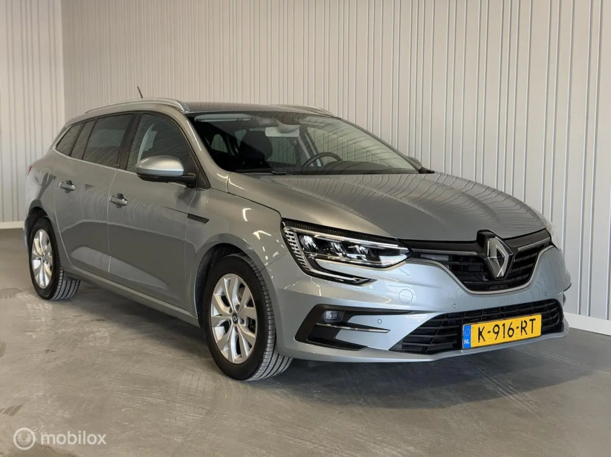 Estate 1.6 Plug-In Hybrid 160 Business Edition One