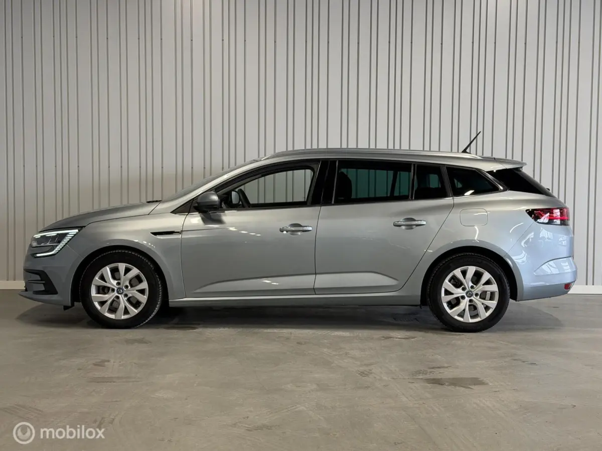 Estate 1.6 Plug-In Hybrid 160 Business Edition One