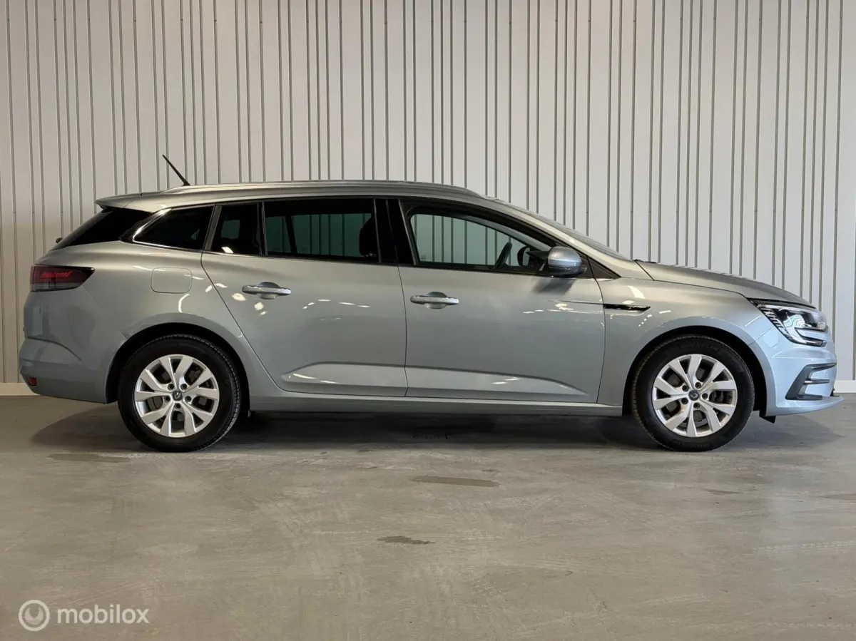 Estate 1.6 Plug-In Hybrid 160 Business Edition One