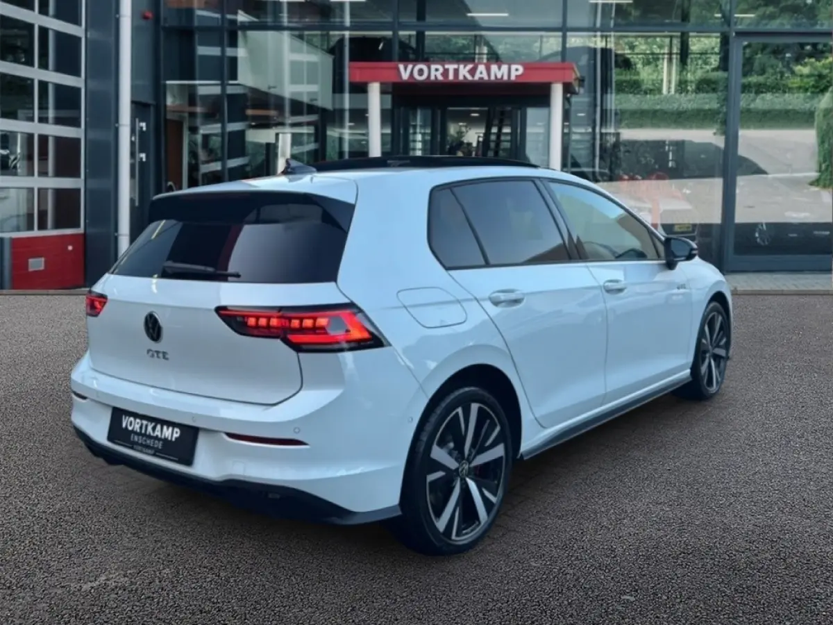 1.5 TSI DSG GTE IQ/TREKHAAK/OPENDAK/CAMERA/HEADUPDIS/ACC