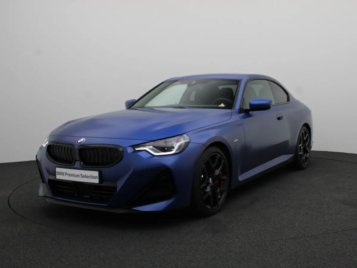 218i M Sportpakket Pro | Premium Pack | Stuurwielrand Verwarmd | Achteruitrijcamera | Parking Assistant | HiFi | 19''