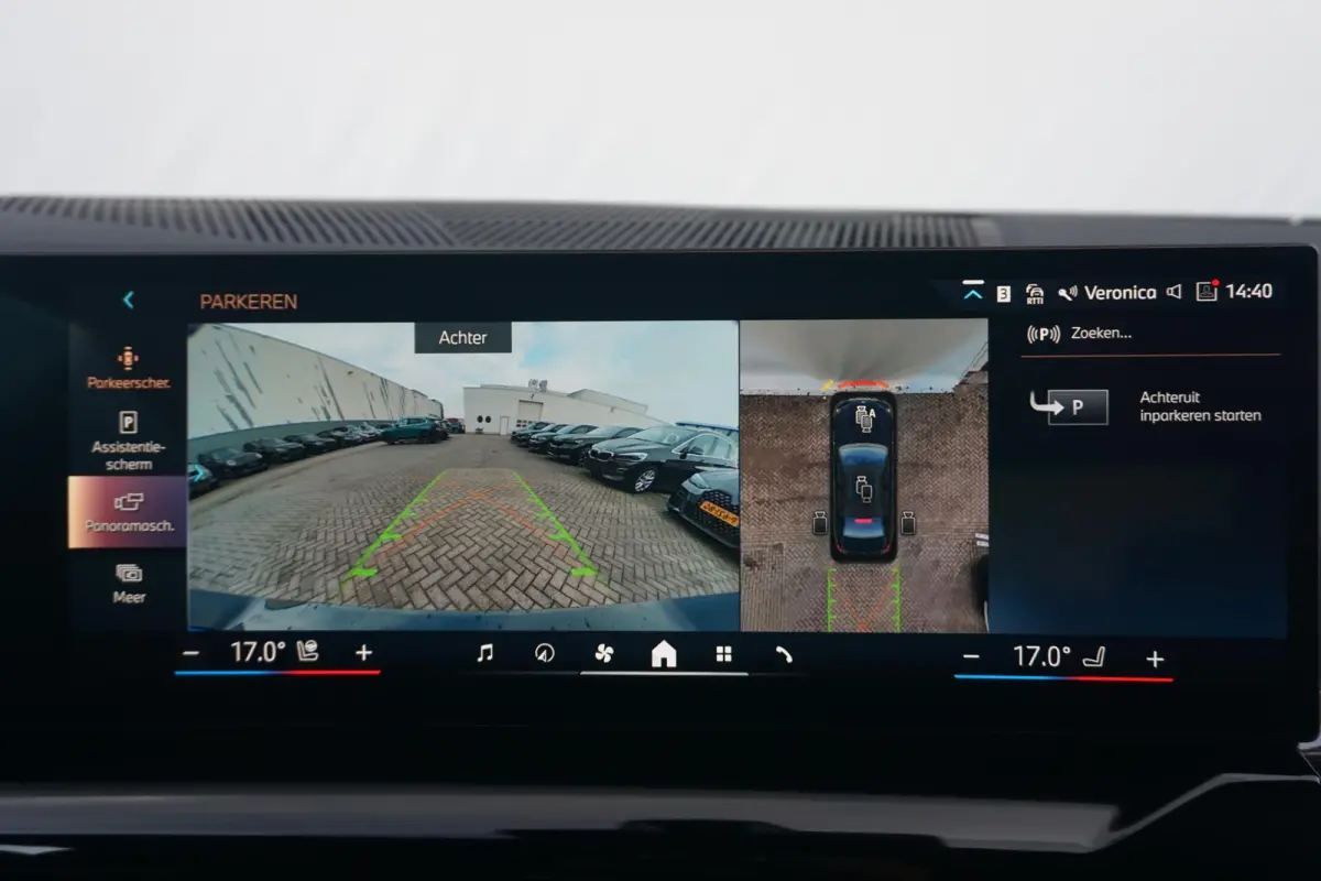 xDrive40 M Sportpakket 19'' / Panoramadak / Harman Kardon / Parking Assistant Plus / Trekhaak