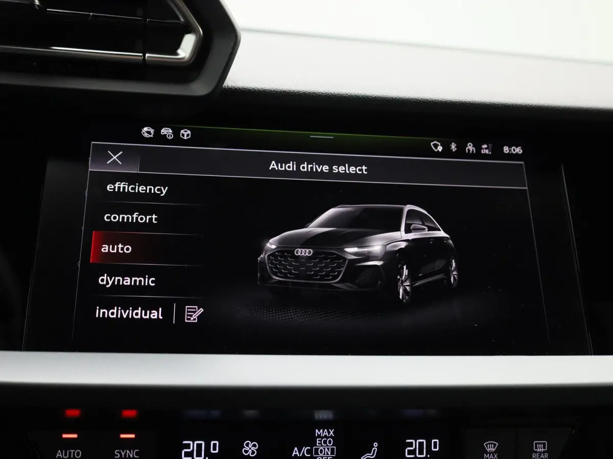 40 TFSI e S edition l Demo l Cruise control l Airco l Navigatie l Stoelverwarming l Elektr. instel. bestuurd.stoel l Parkeersensoren l Audi virtual cockpit plus l Audi drive select l Lichtme