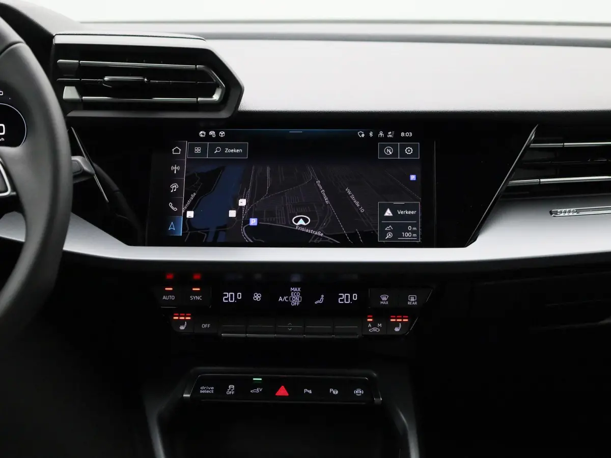 40 TFSI e S edition l Demo l Cruise control l Airco l Navigatie l Stoelverwarming l Elektr. instel. bestuurd.stoel l Parkeersensoren l Audi virtual cockpit plus l Audi drive select l Lichtme