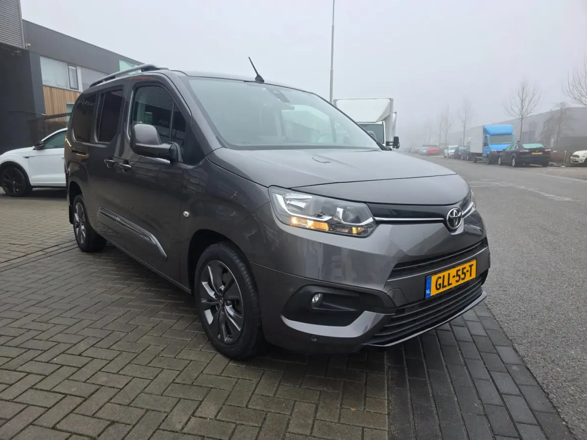 1.2 Turbo Professional|7-persoons|AUTOMAAT |Met o.a. achteruitrijcamera, cruise control en climate!