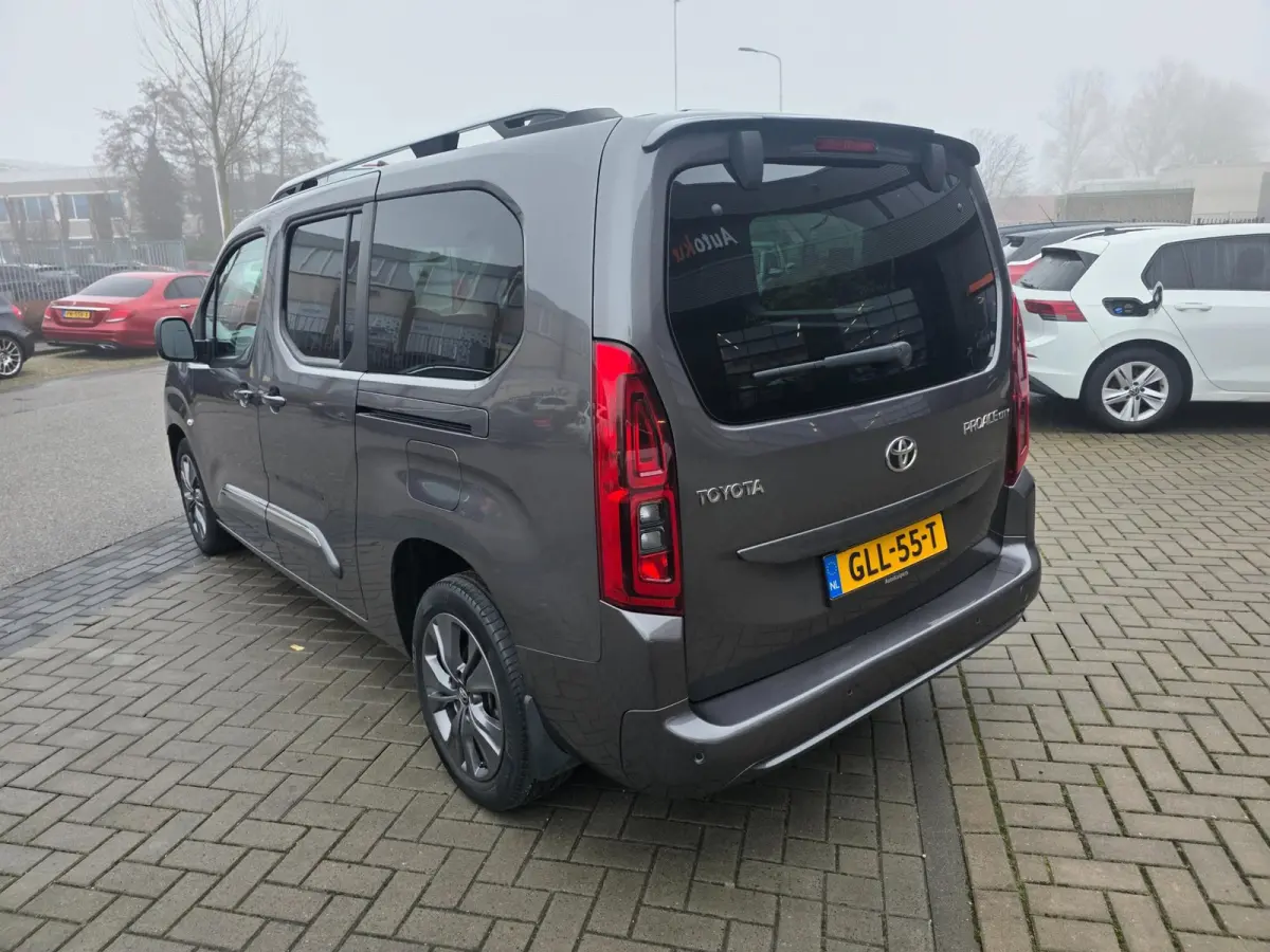 1.2 Turbo Professional|7-persoons|AUTOMAAT |Met o.a. achteruitrijcamera, cruise control en climate!