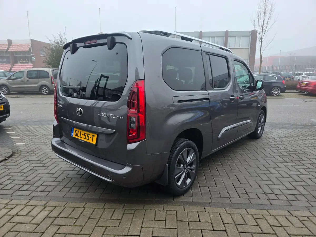 1.2 Turbo Professional|7-persoons|AUTOMAAT |Met o.a. achteruitrijcamera, cruise control en climate!