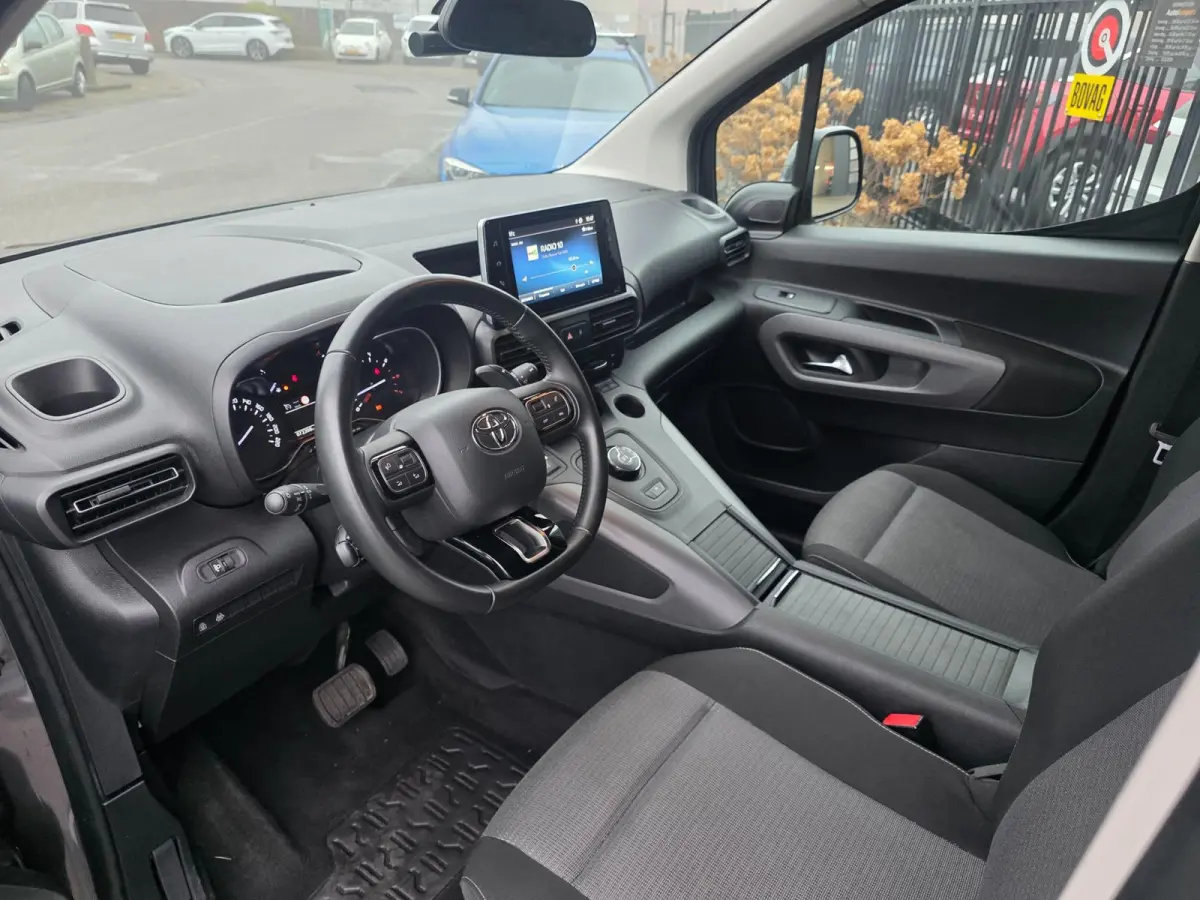 1.2 Turbo Professional|7-persoons|AUTOMAAT |Met o.a. achteruitrijcamera, cruise control en climate!
