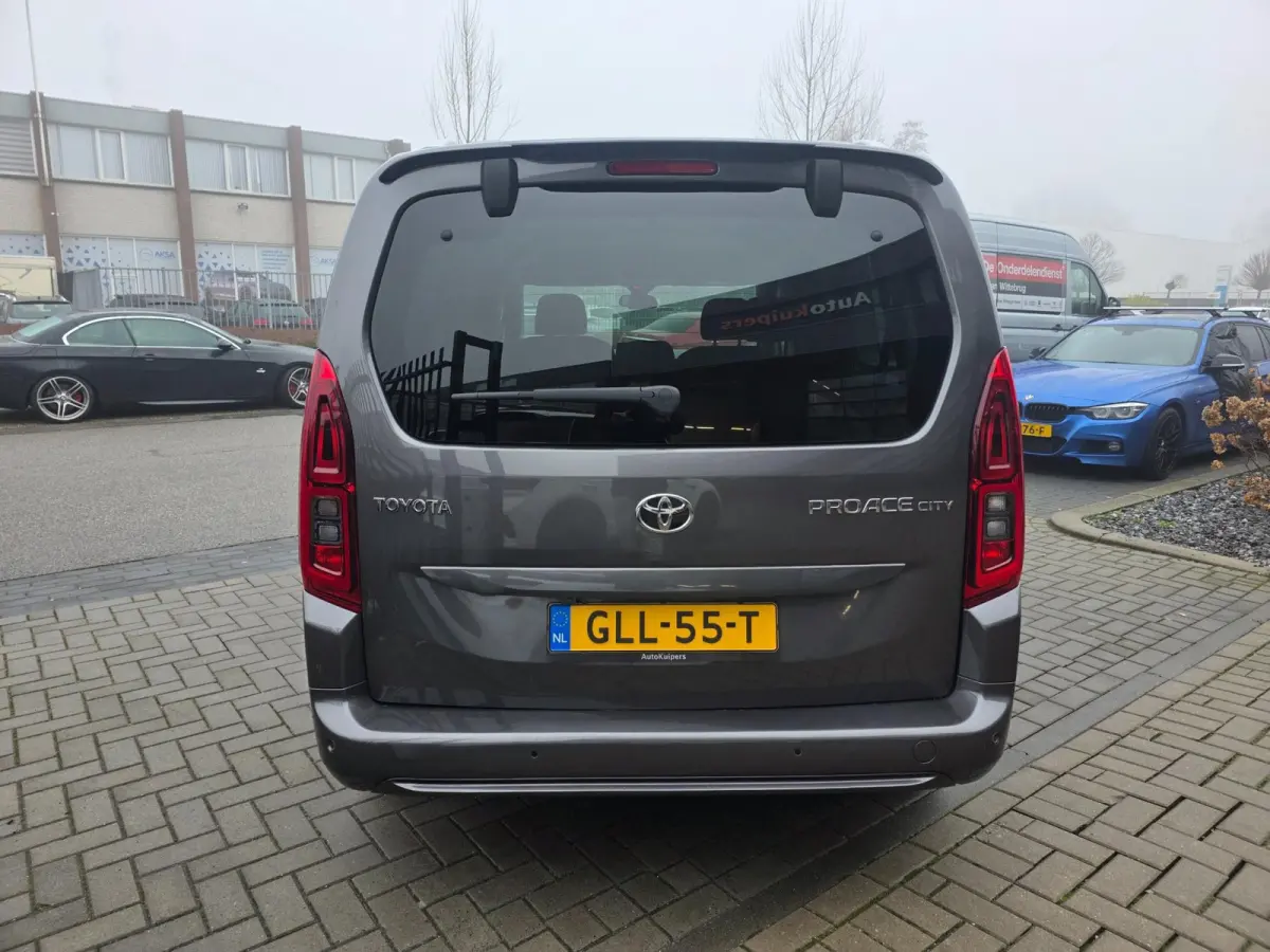 1.2 Turbo Professional|7-persoons|AUTOMAAT |Met o.a. achteruitrijcamera, cruise control en climate!