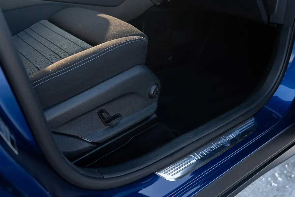 350e 4MATIC Premium AMG | Hybride | 1ste Eig | Trekhaak | Cruise | LED | Stoelverwarm. | Dealer onderhouden