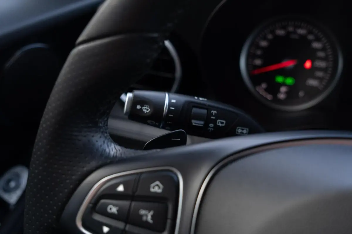 350e 4MATIC Premium AMG | Hybride | 1ste Eig | Trekhaak | Cruise | LED | Stoelverwarm. | Dealer onderhouden