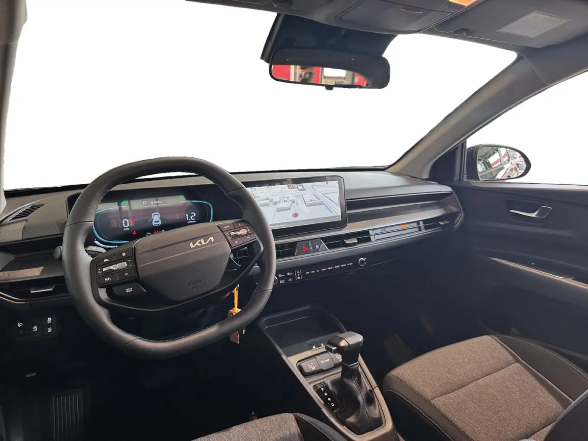 1.0 T-GDi MHEV DynamicPlusLine | NU MET €1.000,- inruilpremie! | Parkeersensoren voor- en achterzijde | Climate Control