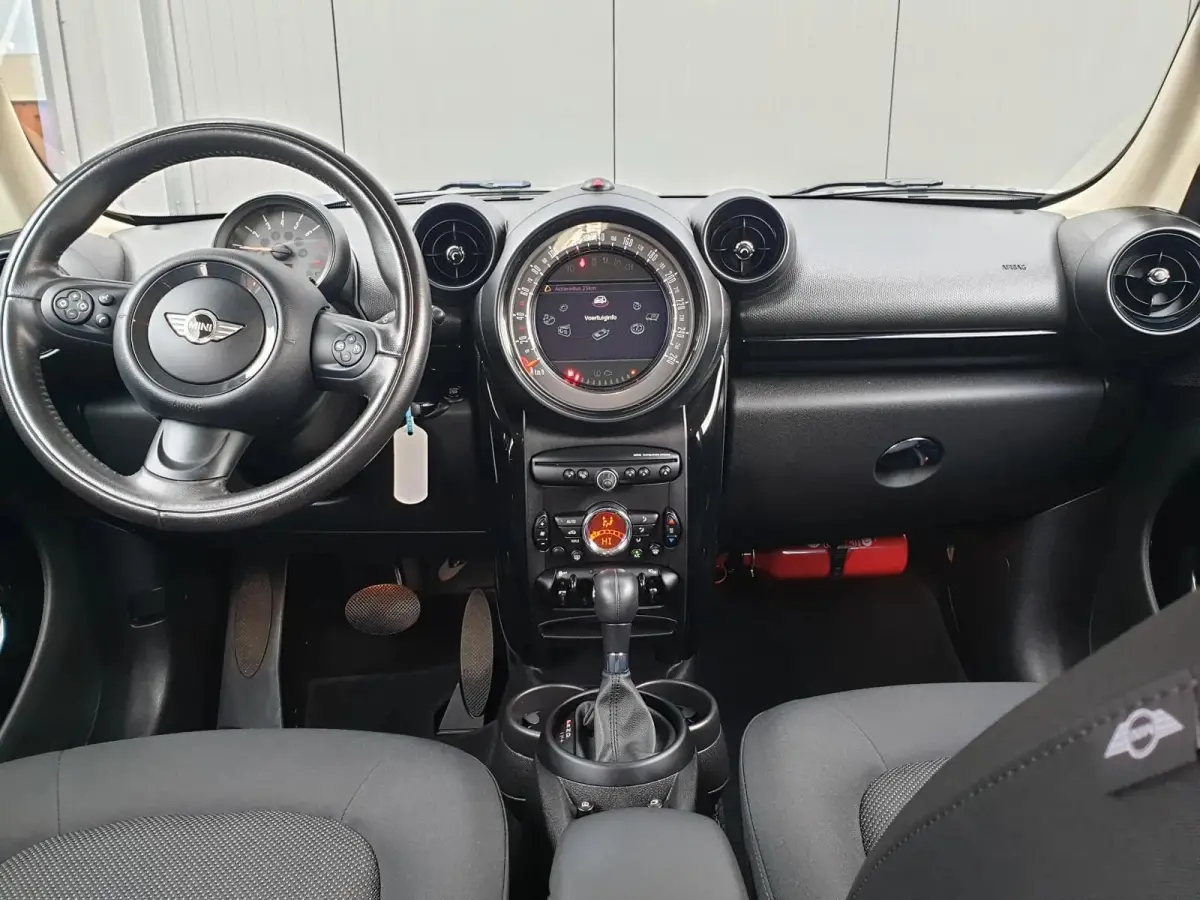 1.6 AUTOMAAT CLIMA CRUIS NAV