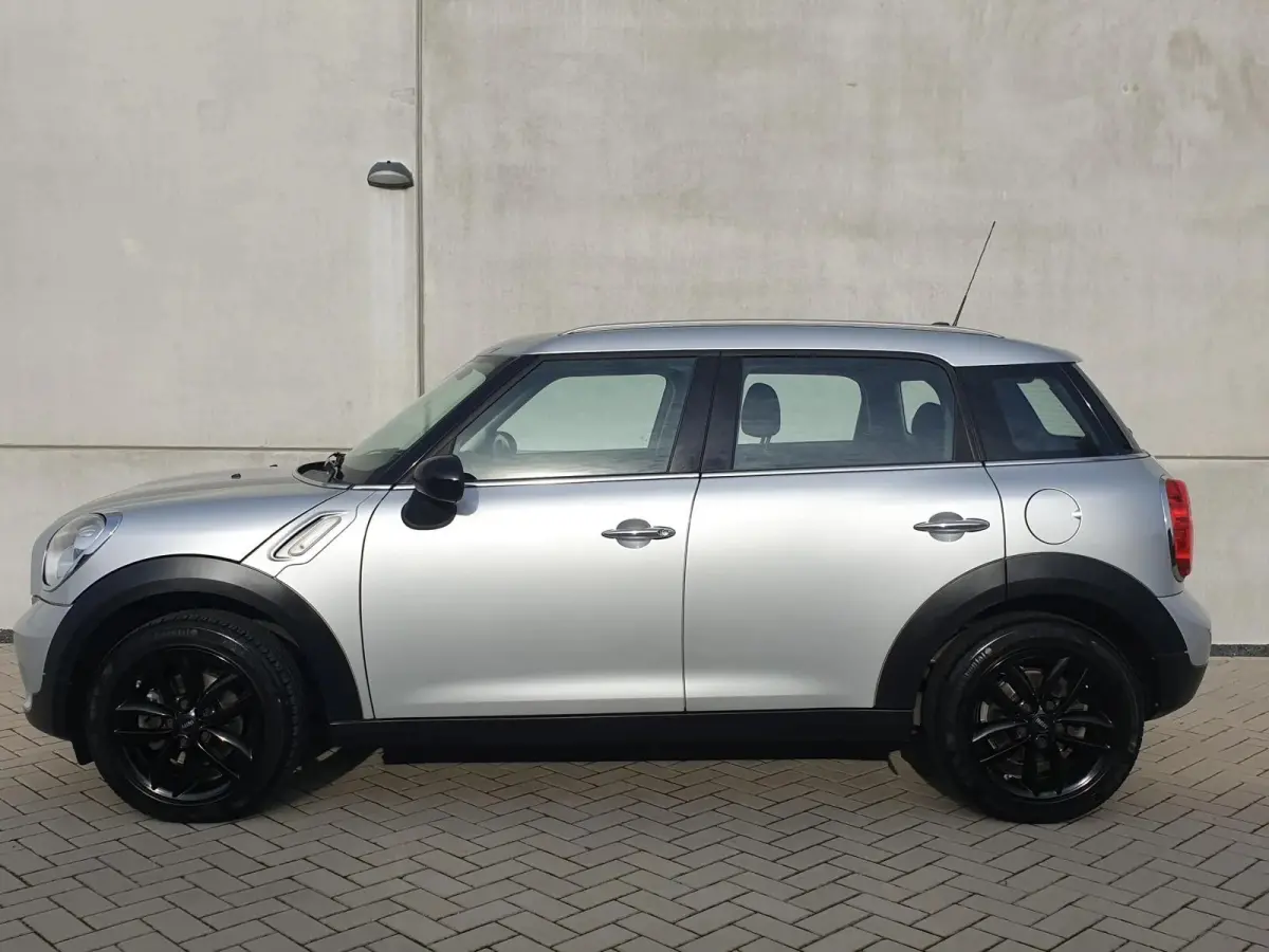 1.6 AUTOMAAT CLIMA CRUIS NAV