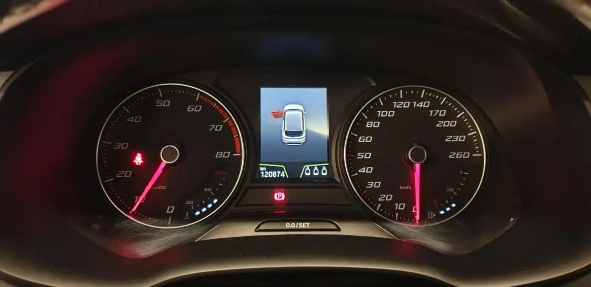 1.0 EDITION CARPLAY NAVI PANO CAMERA