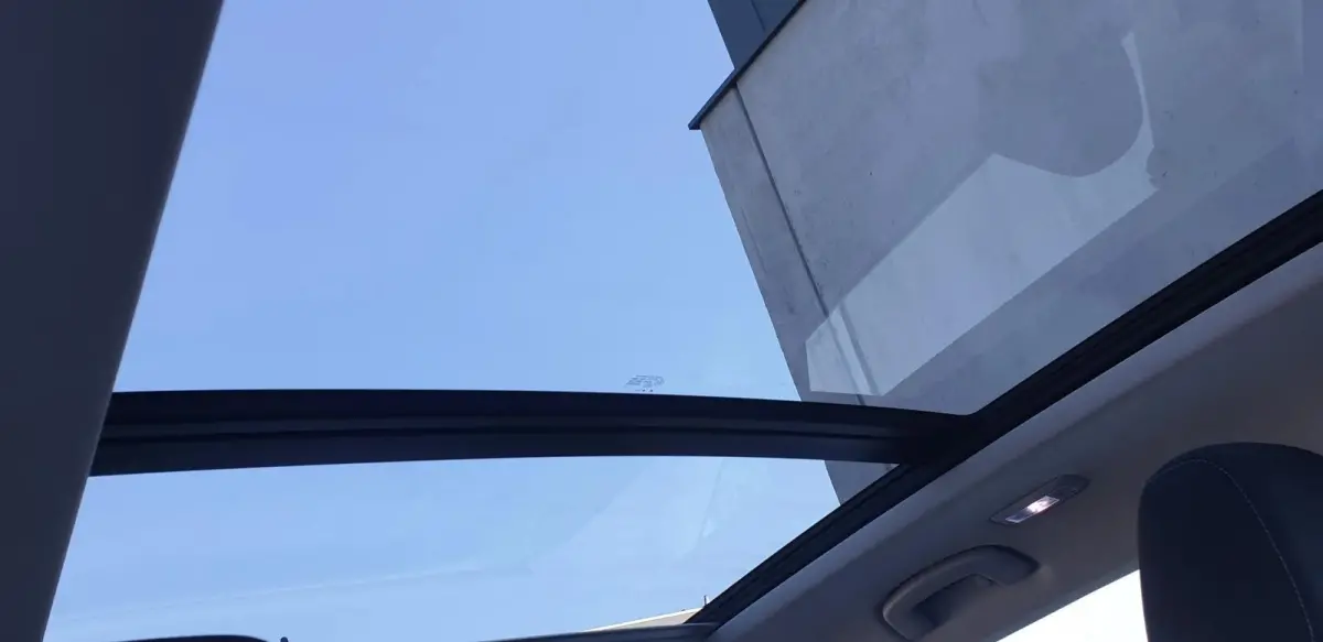1.0 EDITION CARPLAY NAVI PANO CAMERA