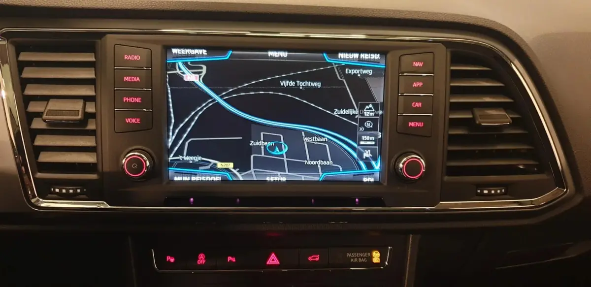 1.0 EDITION CARPLAY NAVI PANO CAMERA