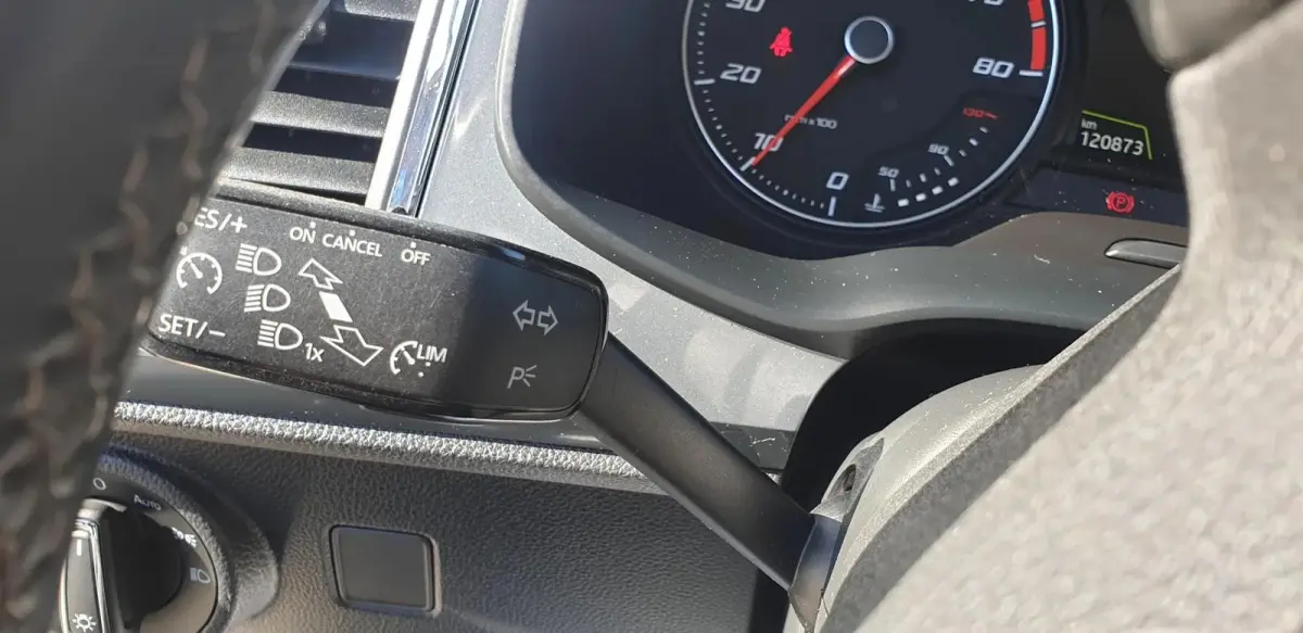 1.0 EDITION CARPLAY NAVI PANO CAMERA