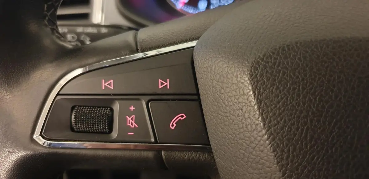 1.0 EDITION CARPLAY NAVI PANO CAMERA
