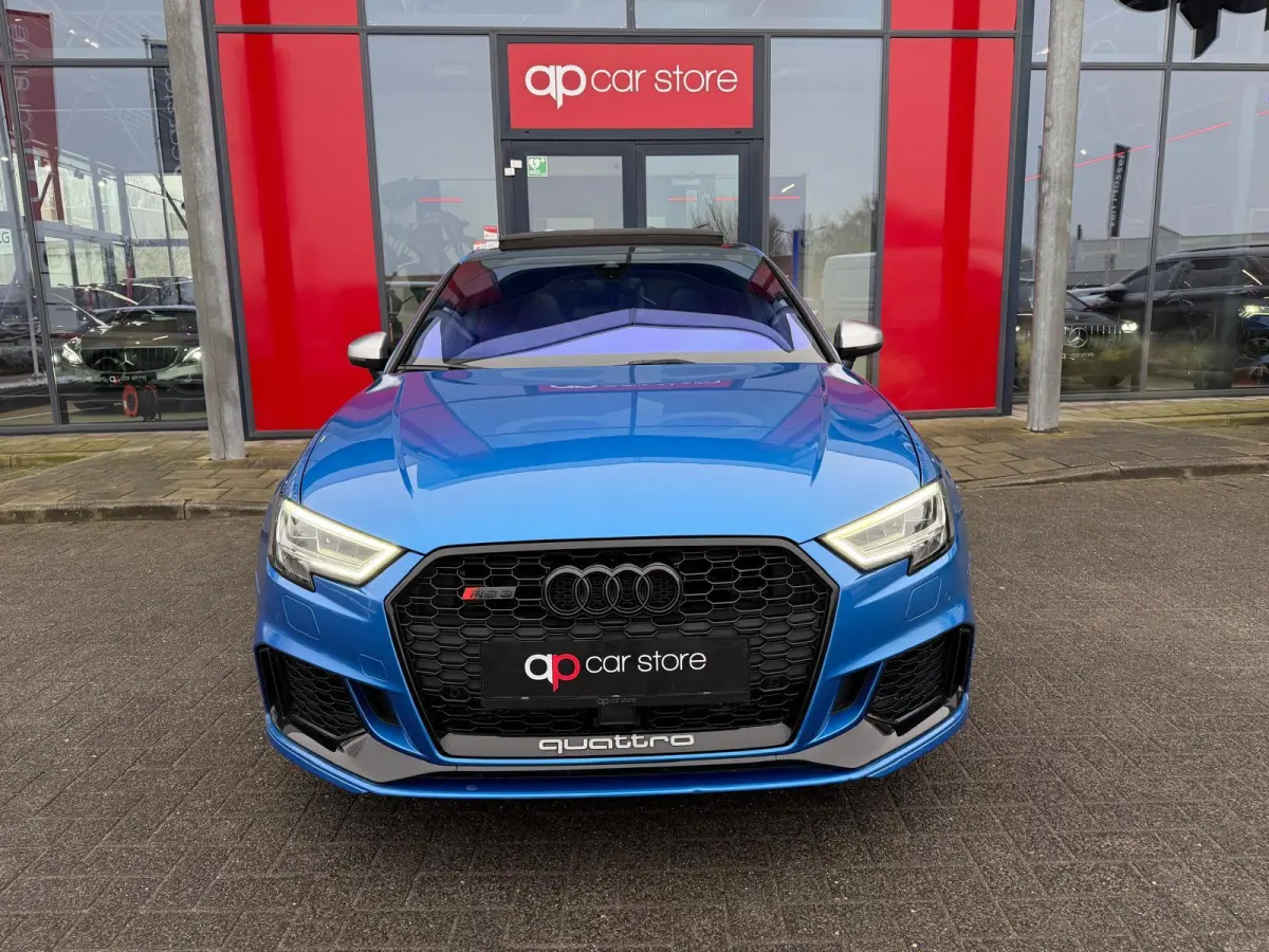 2.5 TFSI RS3 quattro Full Panorama B&O RS Seats Camera Parksens.
