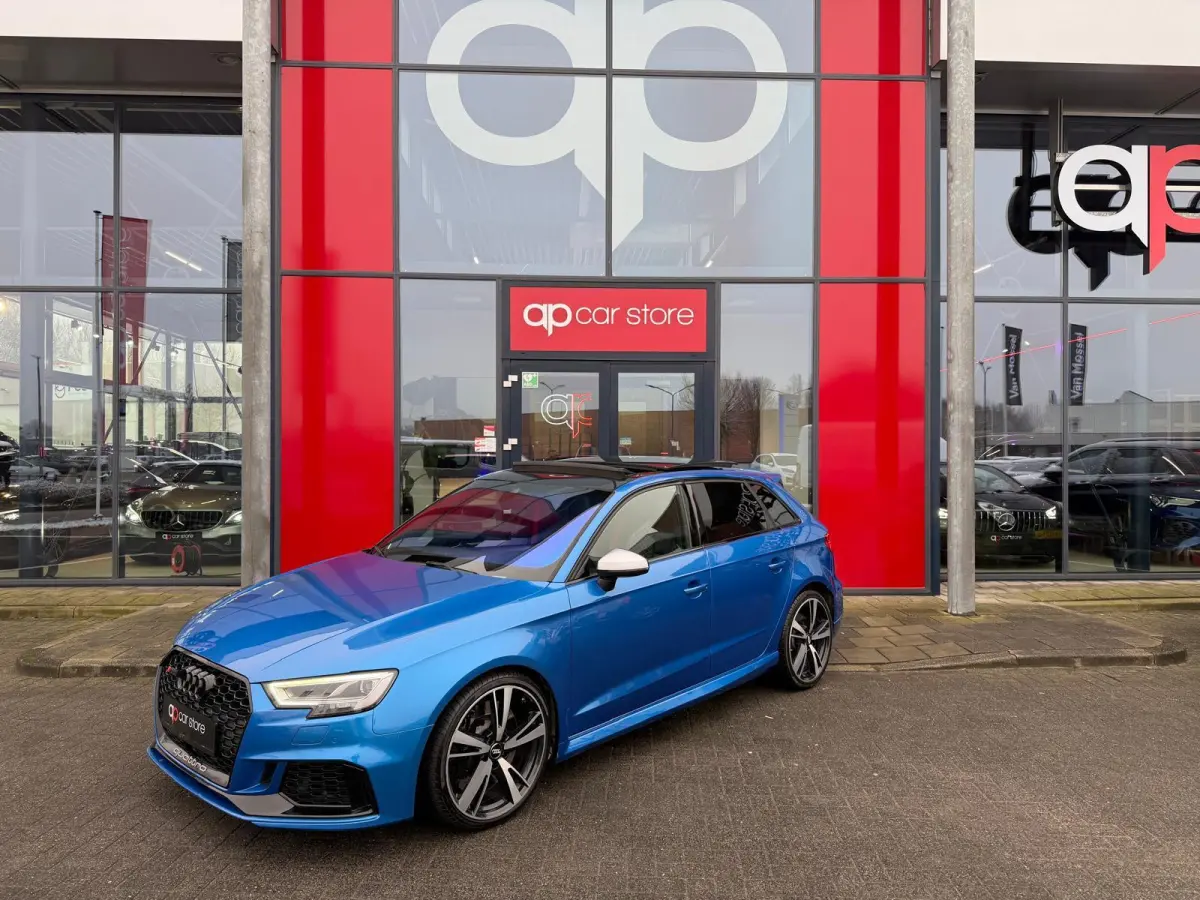 2.5 TFSI RS3 quattro Full Panorama B&O RS Seats Camera Parksens.