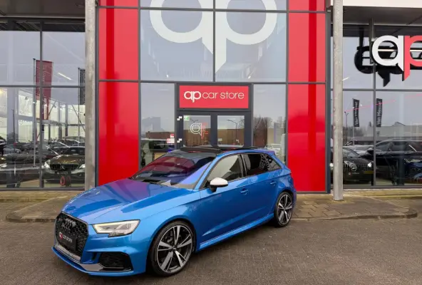2.5 TFSI RS3 quattro Full Panorama B&O RS Seats Camera Parksens.
