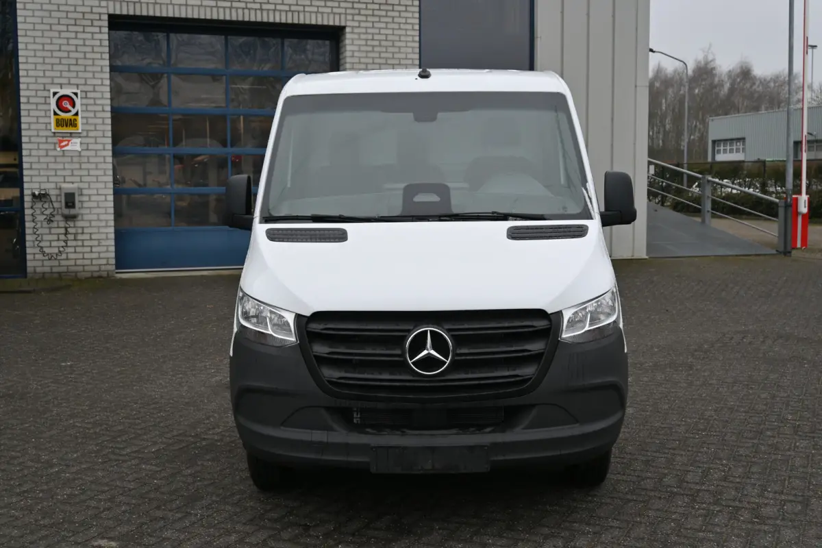515 CDI L2 Pro chassis cabine 3500 KG trekgewicht, Geveerde stoel