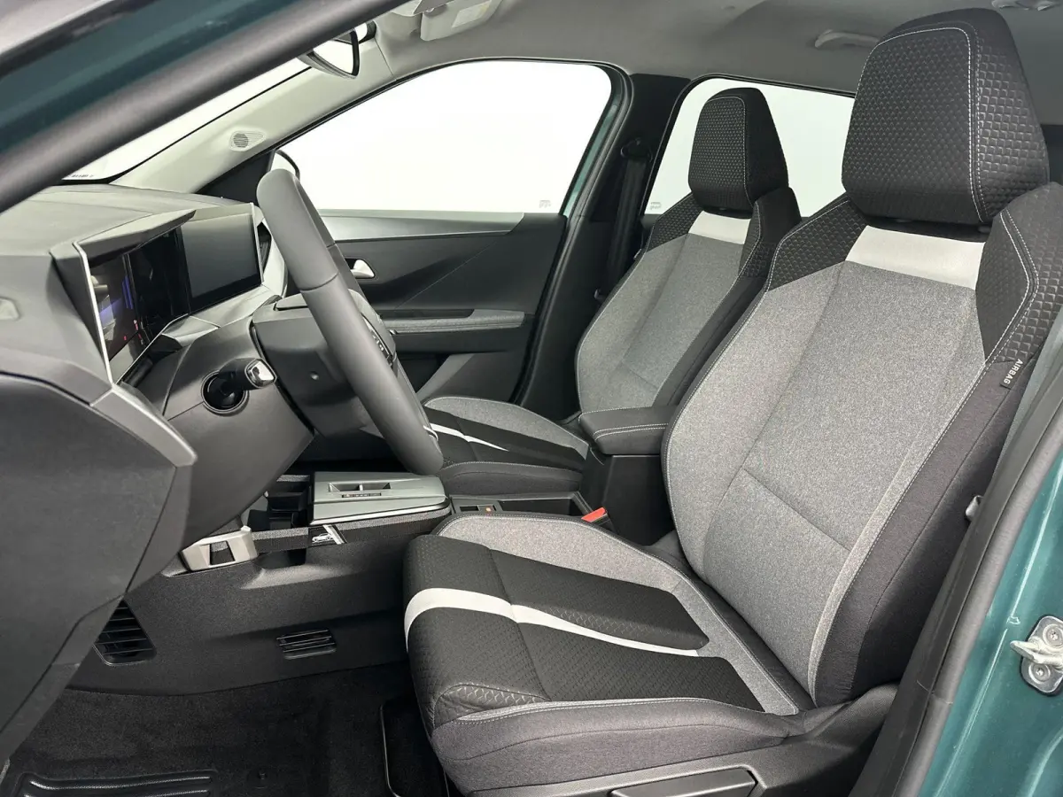 1.2 Turbo Hybrid GS | DEMONSTRATIEMODEL | Navigatie | Apple Carplay & Android Auto | Winterpack