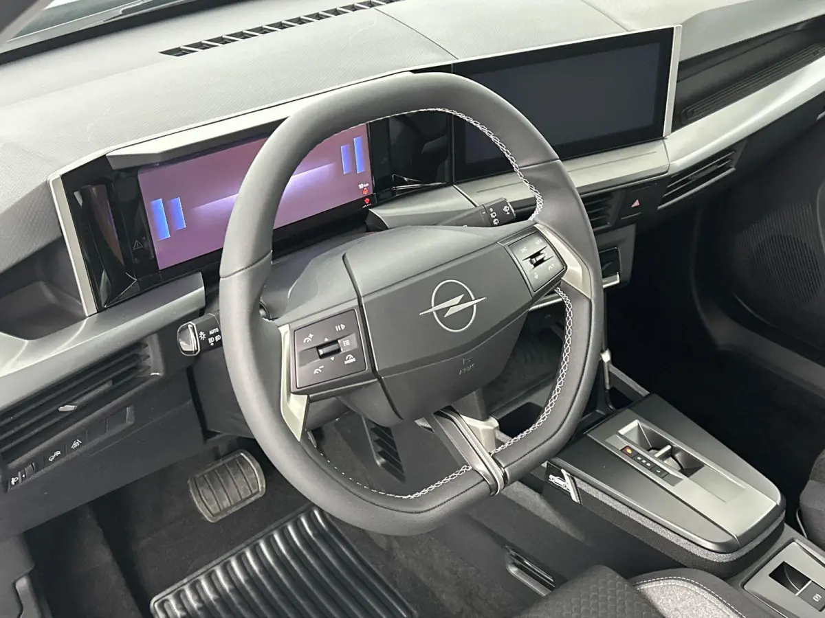 1.2 Turbo Hybrid GS | DEMONSTRATIEMODEL | Navigatie | Apple Carplay & Android Auto | Winterpack