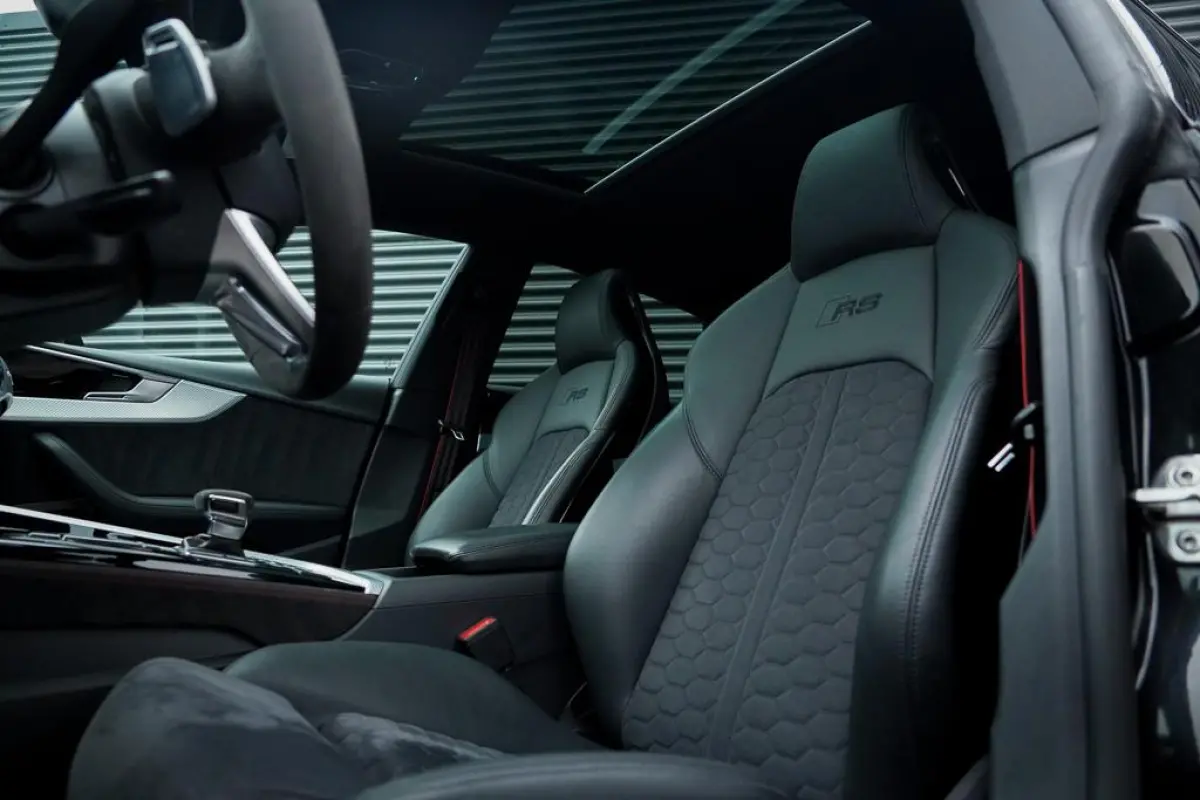 2.9 TFSI A5 quattro competition plus / Massage / Pano / 360 / Fabr. Garantie