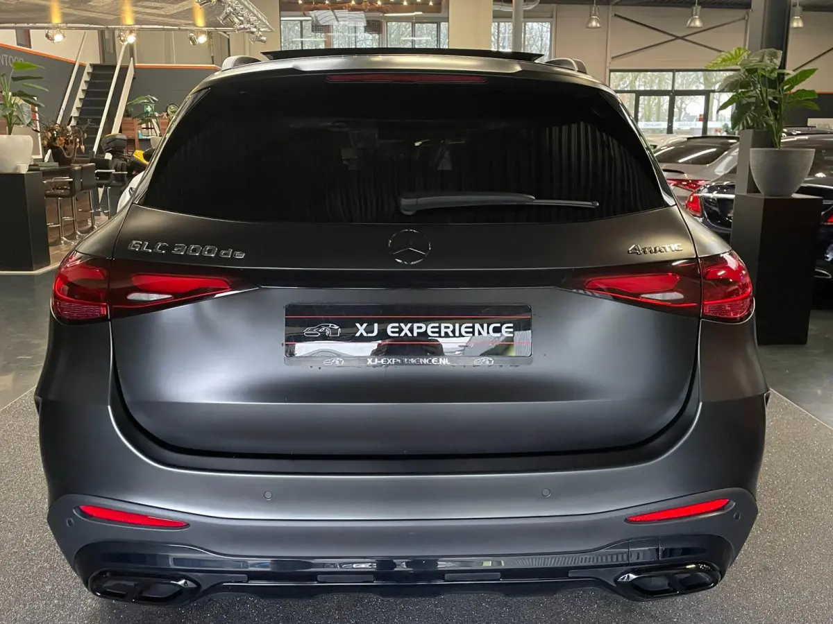 300de 4MATIC AMG Line PANODAK HUD
