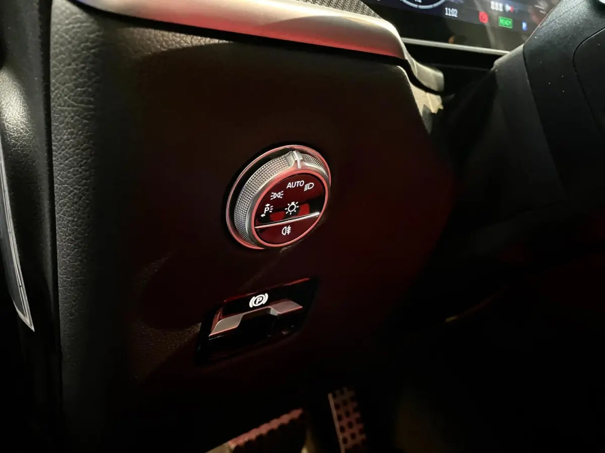 300de 4MATIC AMG Line PANODAK HUD